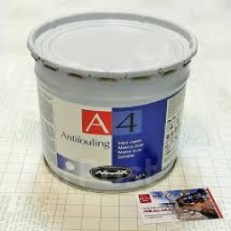 A4 : ПОДВОДНА БОЯ ЗА БЪРЗИ ЛОДКИ - ЧЕРНА - 2,50 L